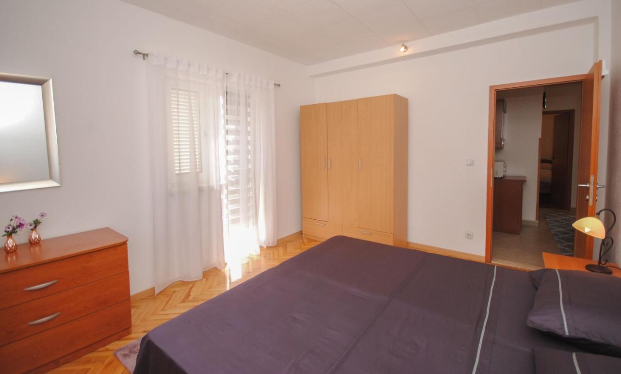 Apartment Tina Podstrana Exterior photo