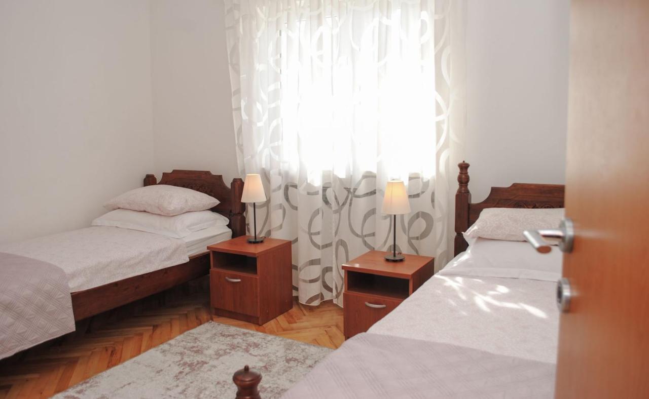 Apartment Tina Podstrana Exterior photo