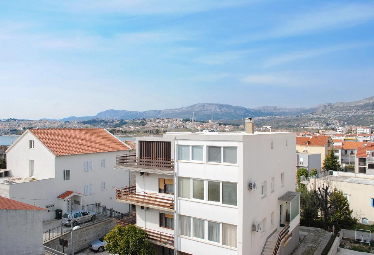 Apartment Tina Podstrana Exterior photo
